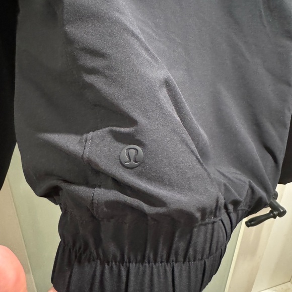 Lululemon Reversible Jacket - Picture 6 of 7